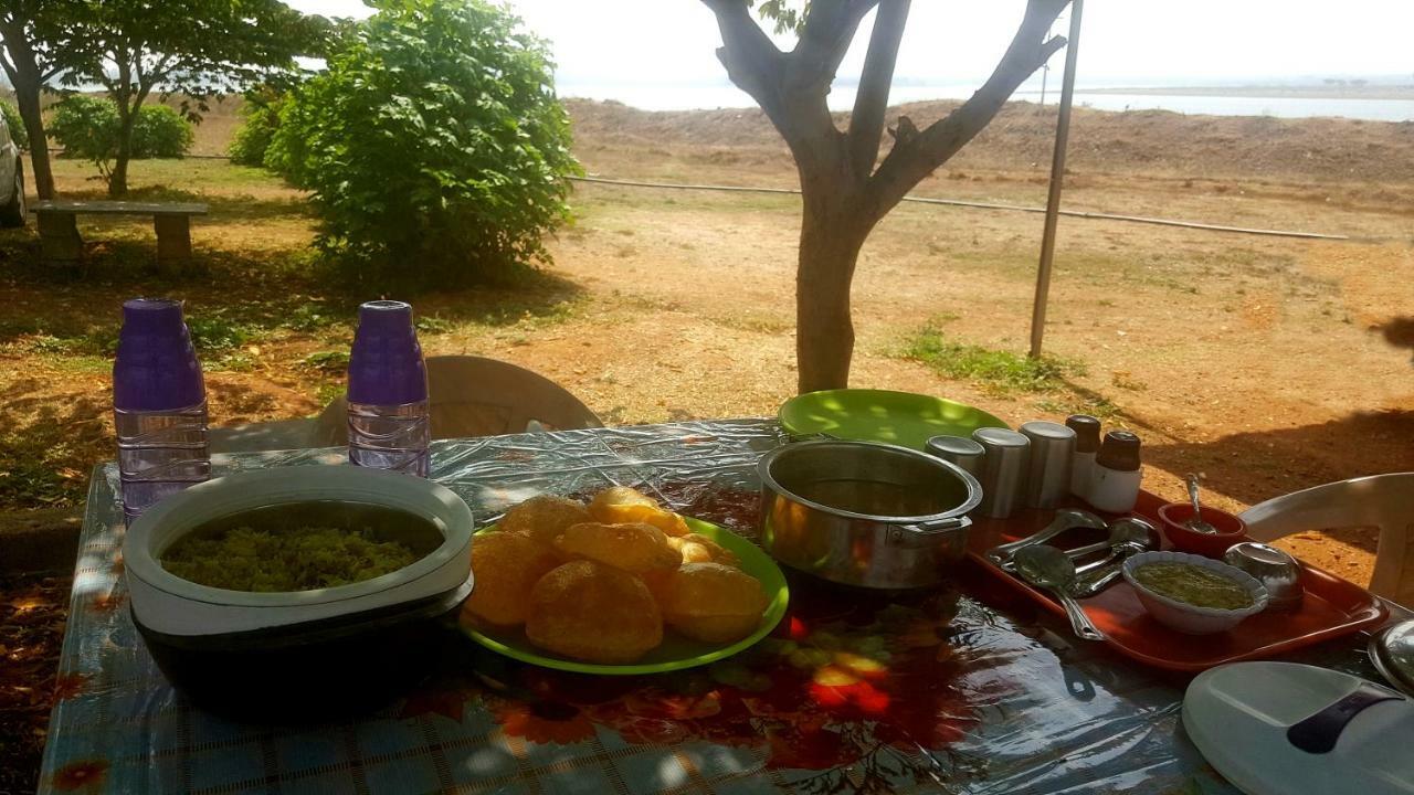 Jungle Trailz Kabini Bed & Breakfast Sargur Luaran gambar